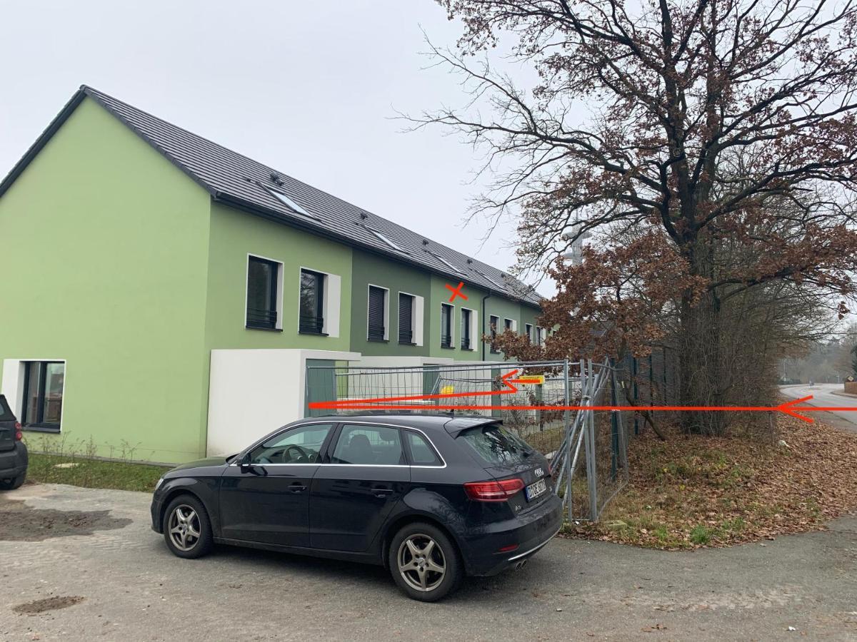 Wunderschoenes 140 Qm Reihenhaus Im Zeisigring 6, カルテンキルヒェン エクステリア 写真
